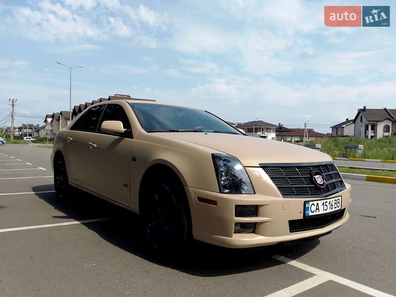 Седан Cadillac STS 2005 в Киеве