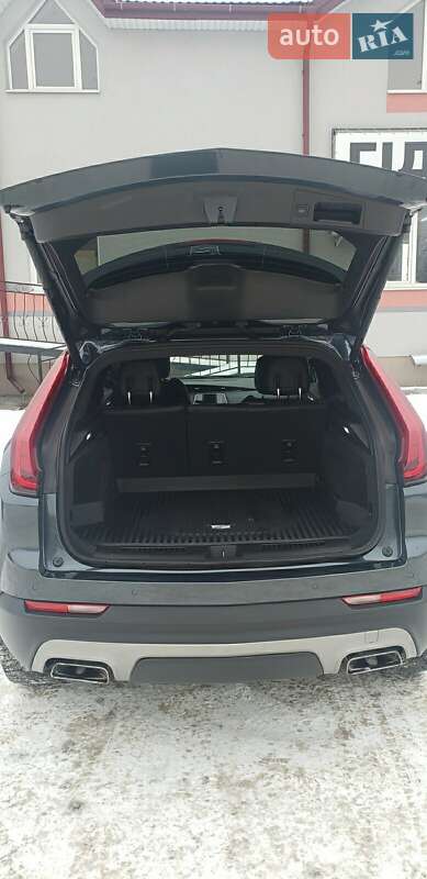 Внедорожник / Кроссовер Cadillac XT4 2019 в Тернополе фото 17 Внедорожник / Кроссовер Cadillac XT4 2019 в Тернополе