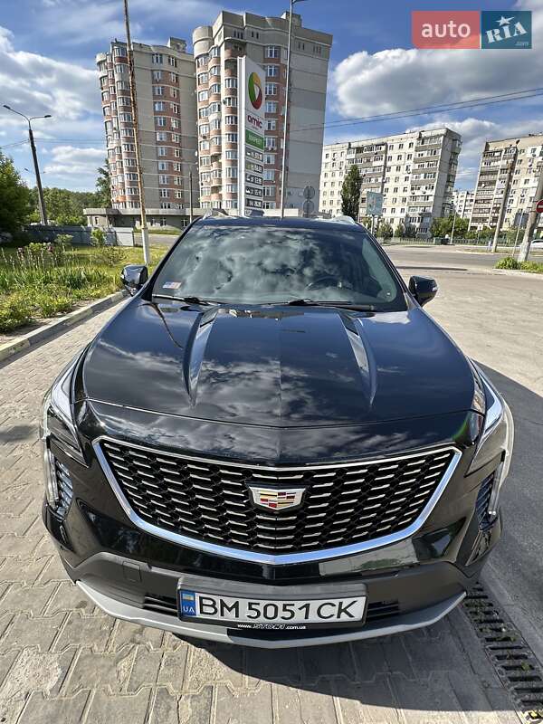 Внедорожник / Кроссовер Cadillac XT4 2018 в Сумах