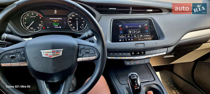 Внедорожник / Кроссовер Cadillac XT4 2020 в Киеве фото 5 Внедорожник / Кроссовер Cadillac XT4 2020 в Киеве