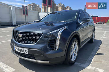 Внедорожник / Кроссовер Cadillac XT4 2018 в 