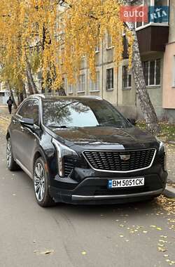 Внедорожник / Кроссовер Cadillac XT4 2018 в 