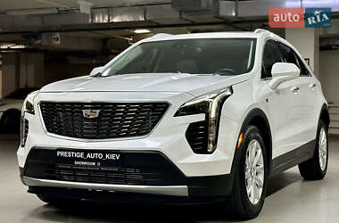 Внедорожник / Кроссовер Cadillac XT4 2022 в 