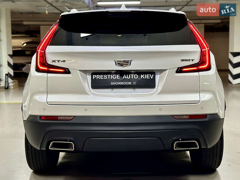 Позашляховик / Кросовер Cadillac XT4 2022 в Києві