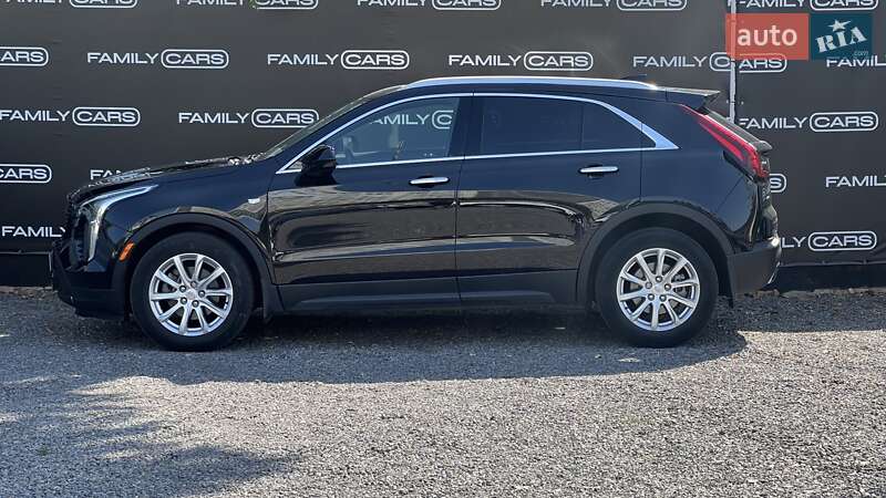 Внедорожник / Кроссовер Cadillac XT4 2018 в Одессе