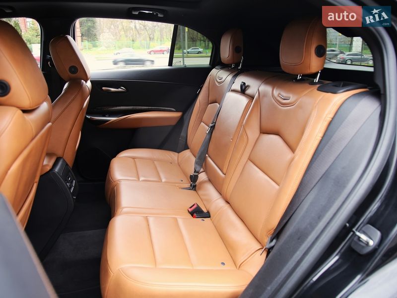 Позашляховик / Кросовер Cadillac XT4 2019 в Харкові