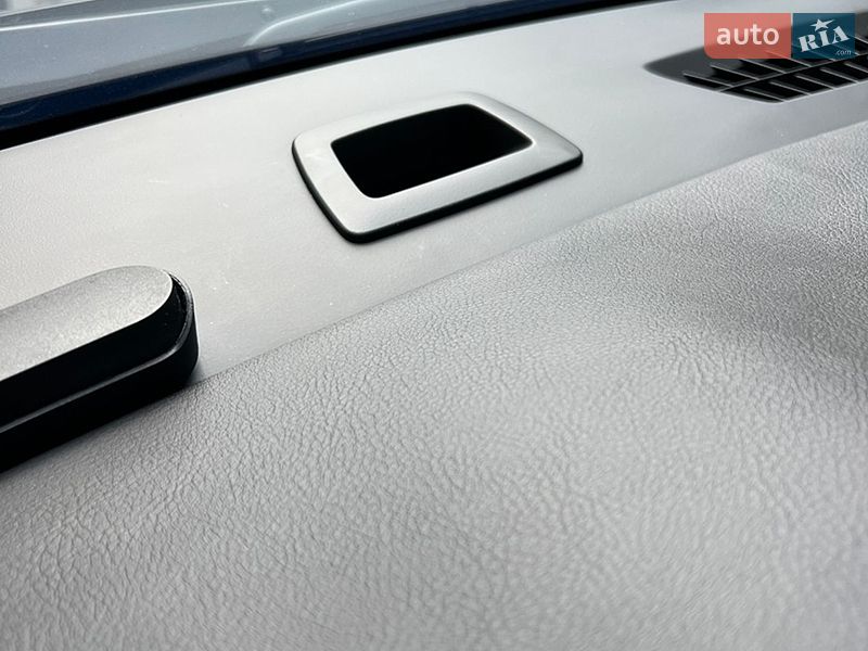 Внедорожник / Кроссовер Cadillac XT4 2020 в Киеве