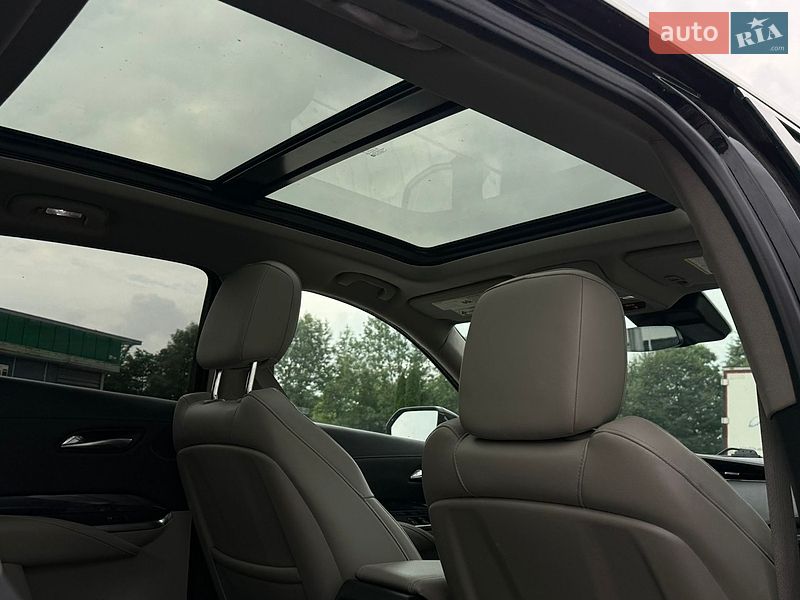 Внедорожник / Кроссовер Cadillac XT4 2020 в Калуше
