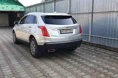 Внедорожник / Кроссовер Cadillac XT5 2017 в Ужгороде