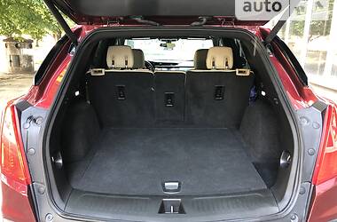 Внедорожник / Кроссовер Cadillac XT5 2016 в 