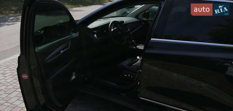 Внедорожник / Кроссовер Cadillac XT5 2016 в Кропивницком