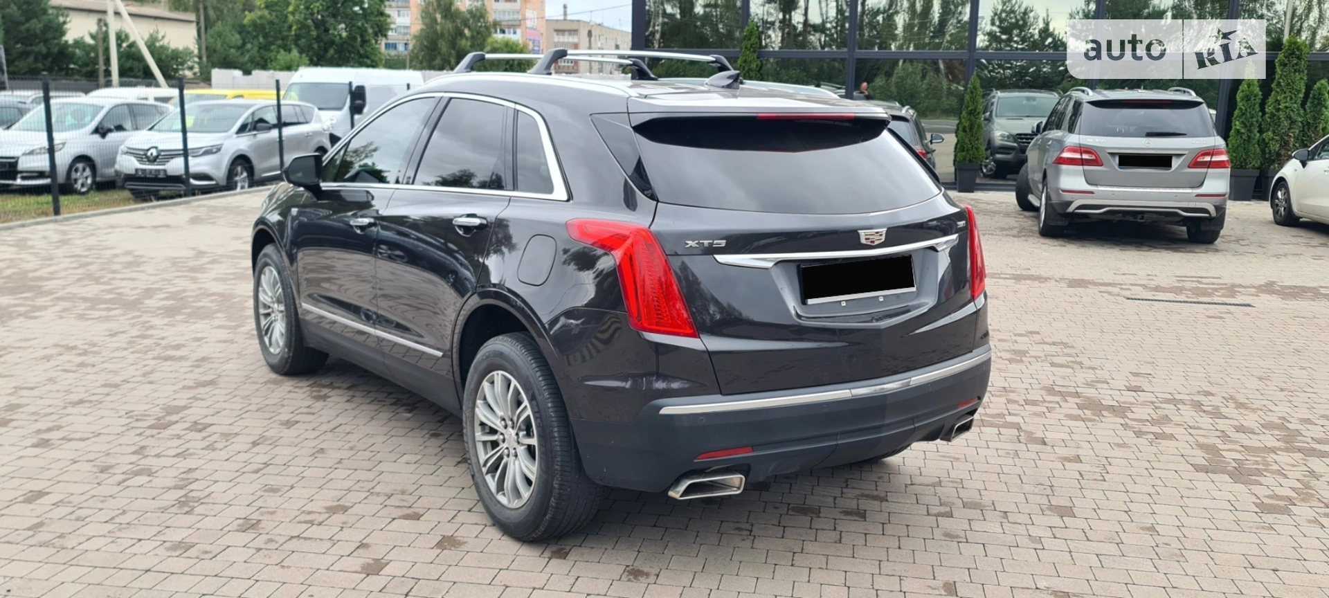 2017 Cadillac XT5 - мініатюра 14