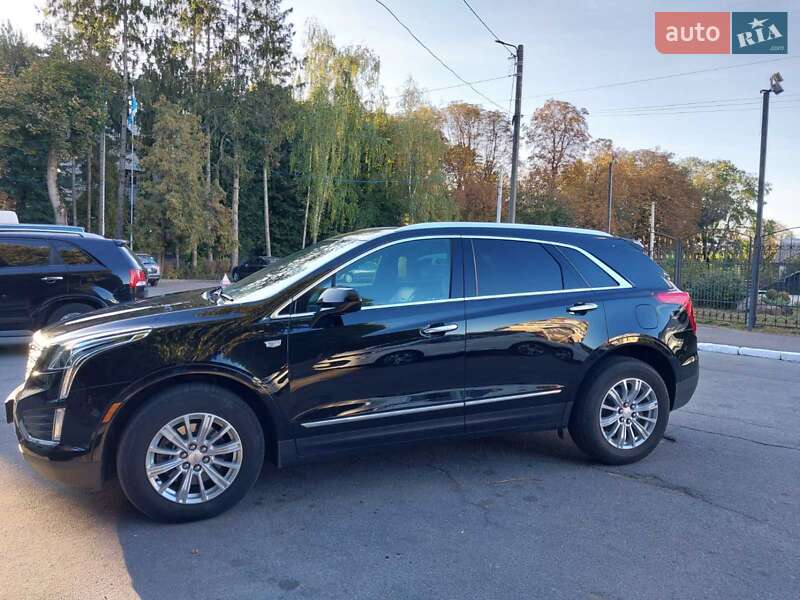 Внедорожник / Кроссовер Cadillac XT5 2016 в Житомире