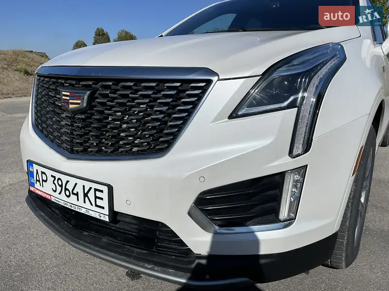 Cadillac XT5 2019 VIN 1GYKNCRS1LZ141976 фото оголошення 8 з 76