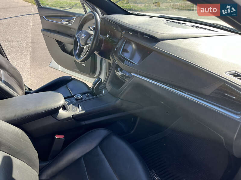 Внедорожник / Кроссовер Cadillac XT5 2019 в Запорожье фото 23 Внедорожник / Кроссовер Cadillac XT5 2019 в Запорожье