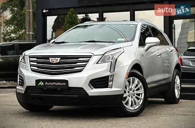 Внедорожник / Кроссовер Cadillac XT5 2017 в Киеве