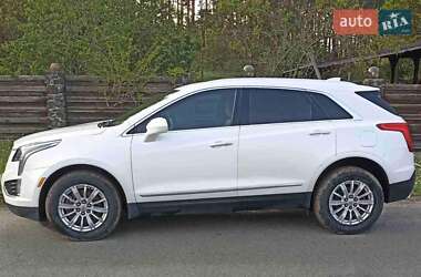 Внедорожник / Кроссовер Cadillac XT5 2018 в 