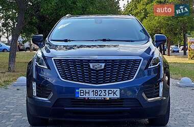 Внедорожник / Кроссовер Cadillac XT5 2019 в 