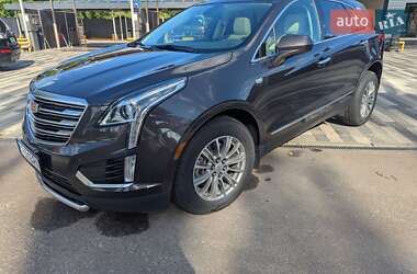 Внедорожник / Кроссовер Cadillac XT5 2016 в Василькове