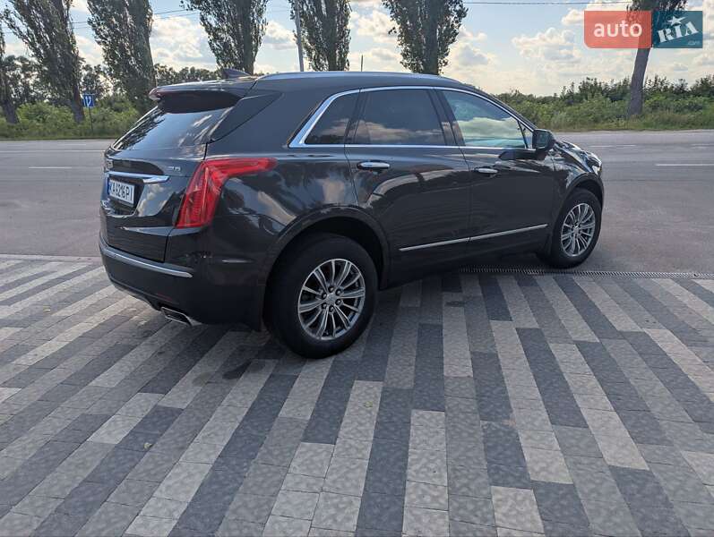 Позашляховик / Кросовер Cadillac XT5 2016 в Василькові