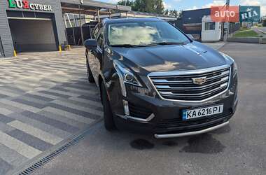 Внедорожник / Кроссовер Cadillac XT5 2016 в 