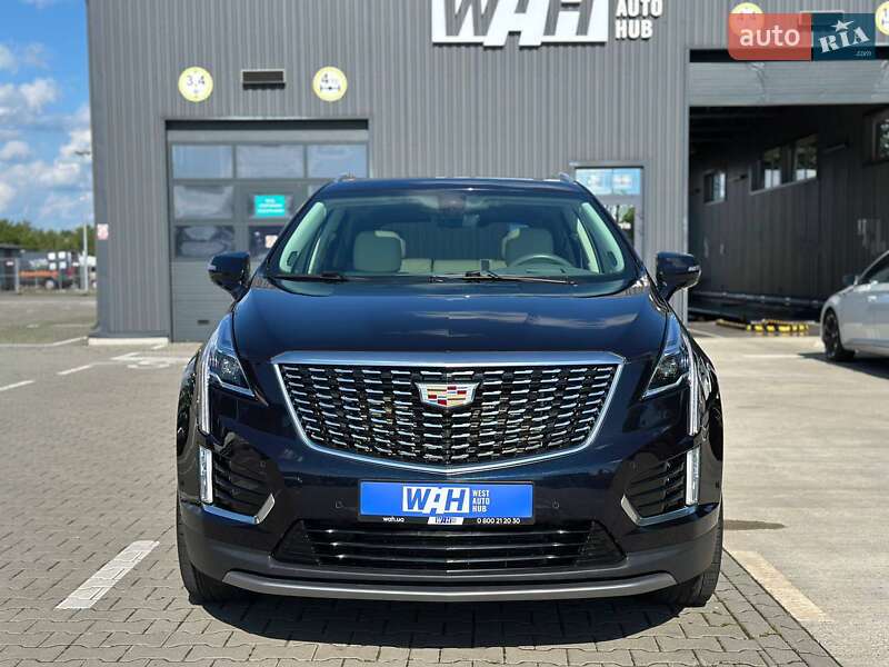 Позашляховик / Кросовер Cadillac XT5 2021 в Луцьку