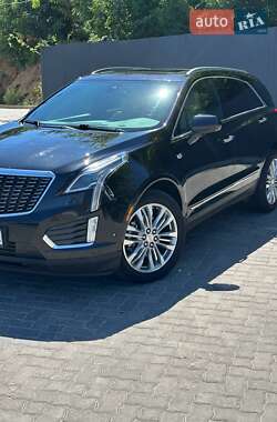 Внедорожник / Кроссовер Cadillac XT5 2017 в 