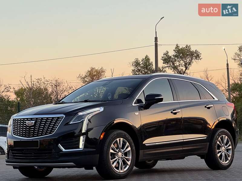 Внедорожник / Кроссовер Cadillac XT5 2021 в Запорожье