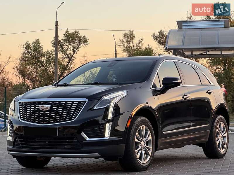 Внедорожник / Кроссовер Cadillac XT5 2021 в Запорожье