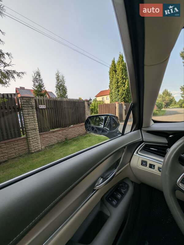 Внедорожник / Кроссовер Cadillac XT5 2021 в Луцке