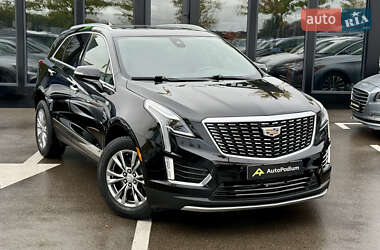 Внедорожник / Кроссовер Cadillac XT5 2021 в Киеве