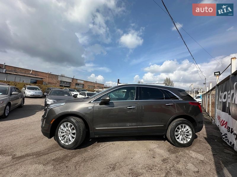 Внедорожник / Кроссовер Cadillac XT5 2018 в Запорожье фото 5 Внедорожник / Кроссовер Cadillac XT5 2018 в Запорожье