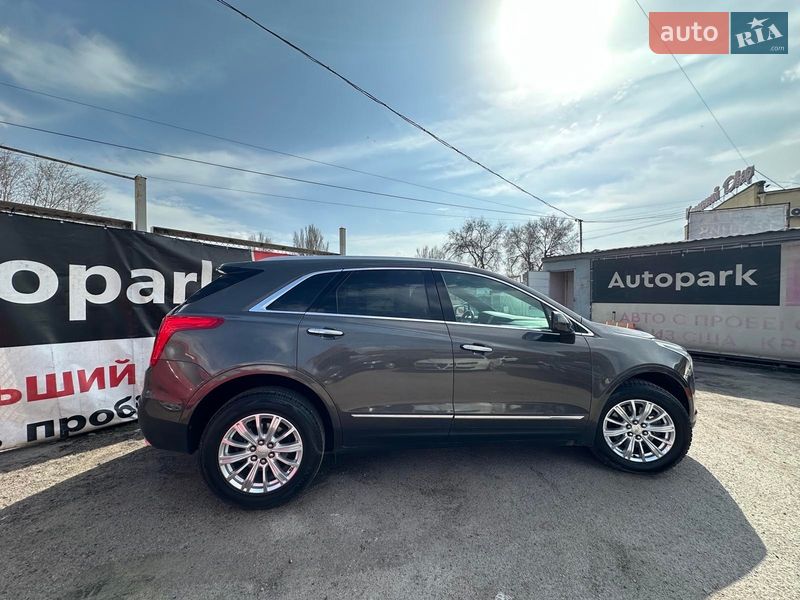 Внедорожник / Кроссовер Cadillac XT5 2018 в Запорожье фото 10 Внедорожник / Кроссовер Cadillac XT5 2018 в Запорожье