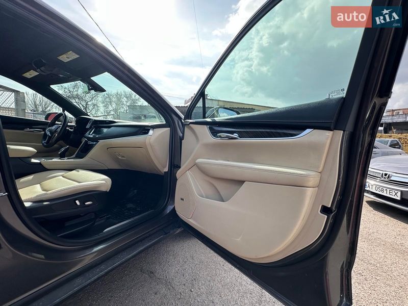 Внедорожник / Кроссовер Cadillac XT5 2018 в Запорожье фото 22 Внедорожник / Кроссовер Cadillac XT5 2018 в Запорожье