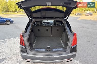 Внедорожник / Кроссовер Cadillac XT5 2019 в Запорожье