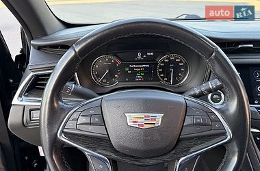 Внедорожник / Кроссовер Cadillac XT5 2019 в Запорожье