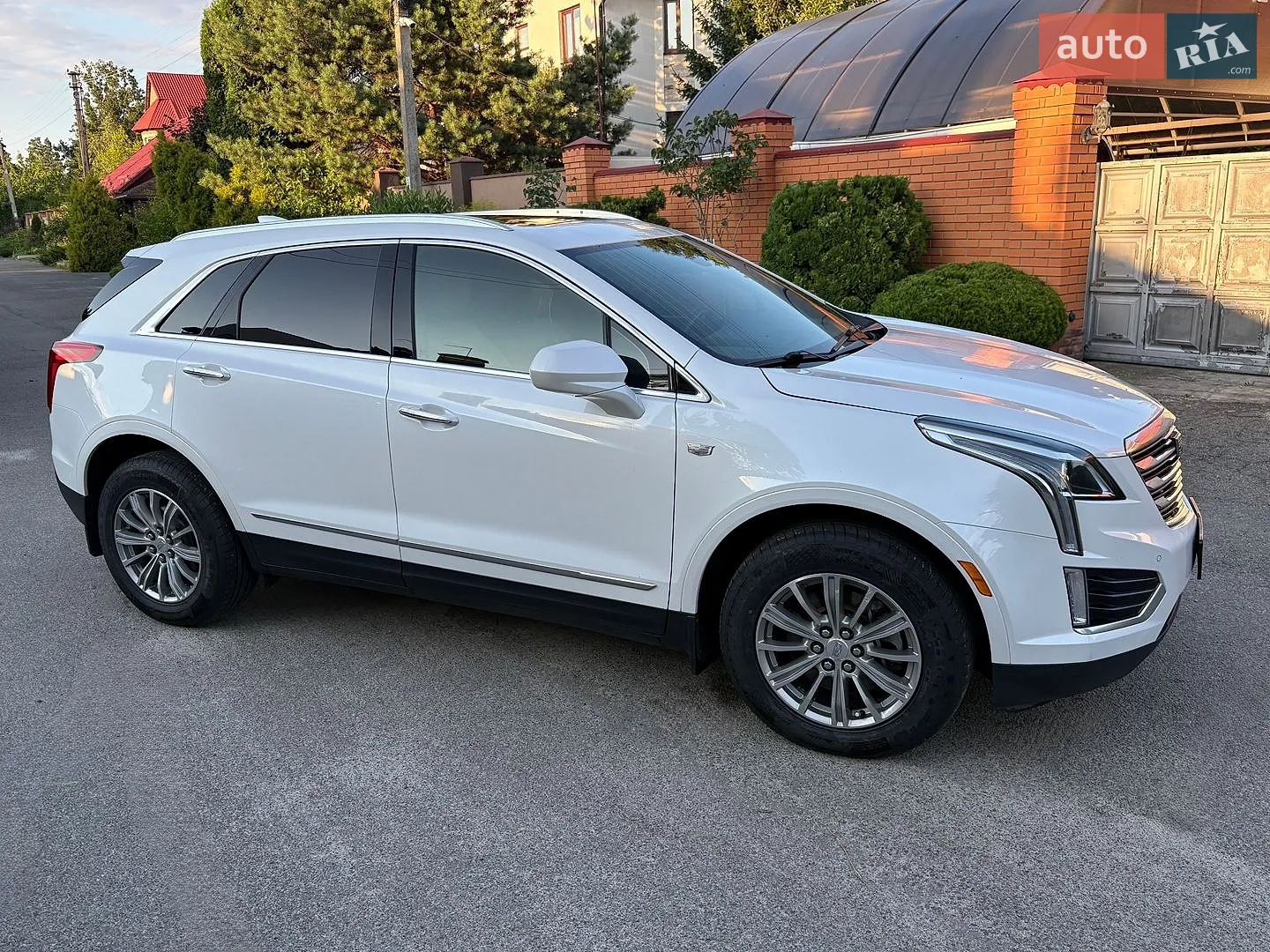 2017 Cadillac XT5 - мініатюра 2