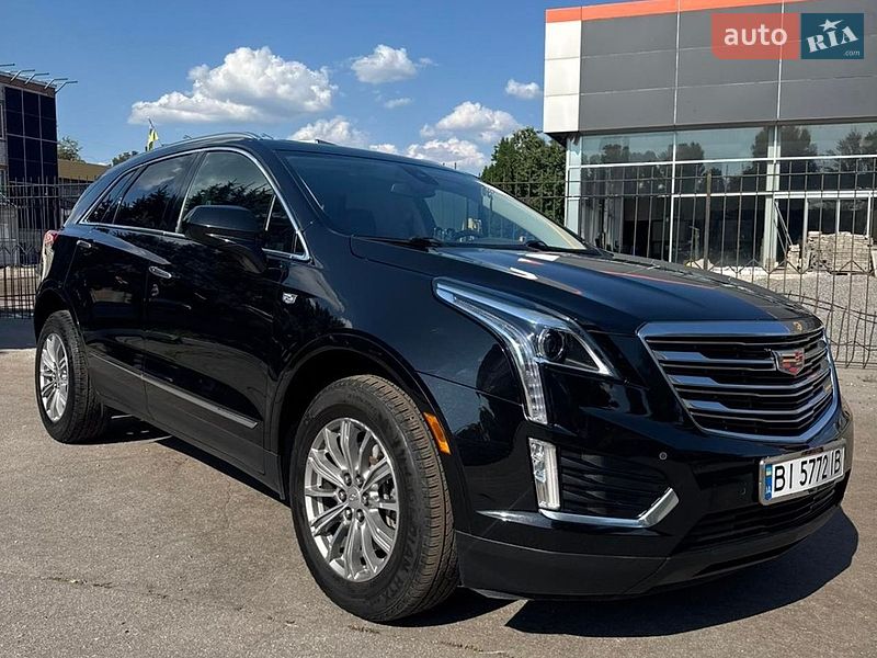 Внедорожник / Кроссовер Cadillac XT5 2016 в Кременчуге