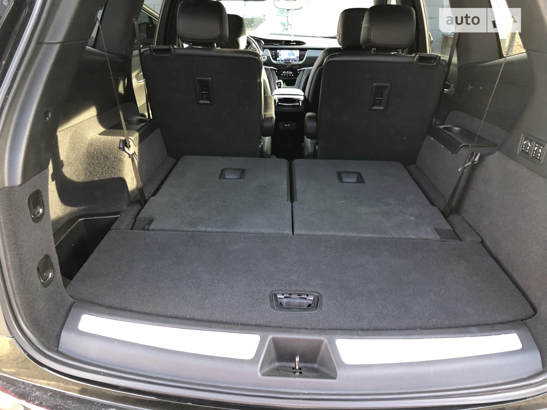 2020 Cadillac XT6 - мініатюра 36