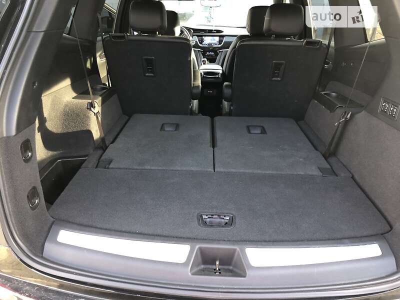 Внедорожник / Кроссовер Cadillac XT6 2020 в Днепре