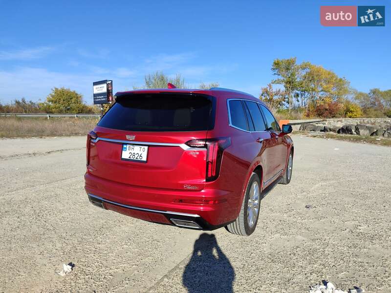 Внедорожник / Кроссовер Cadillac XT6 2020 в Измаиле