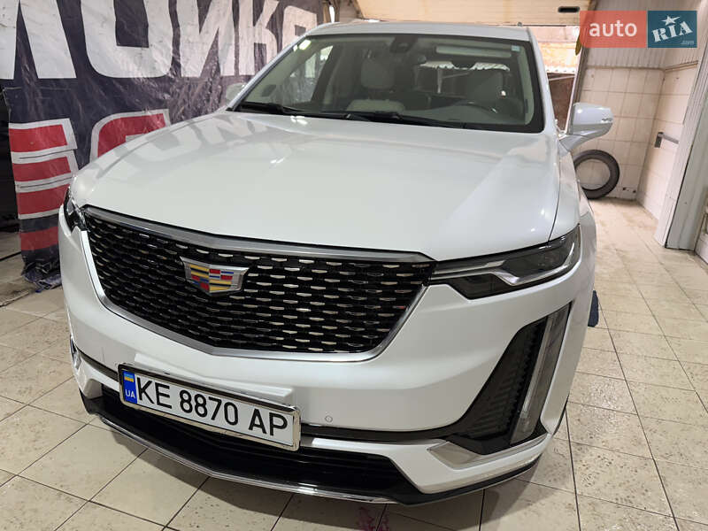 Универсал Cadillac XT6 2022 в Днепре
