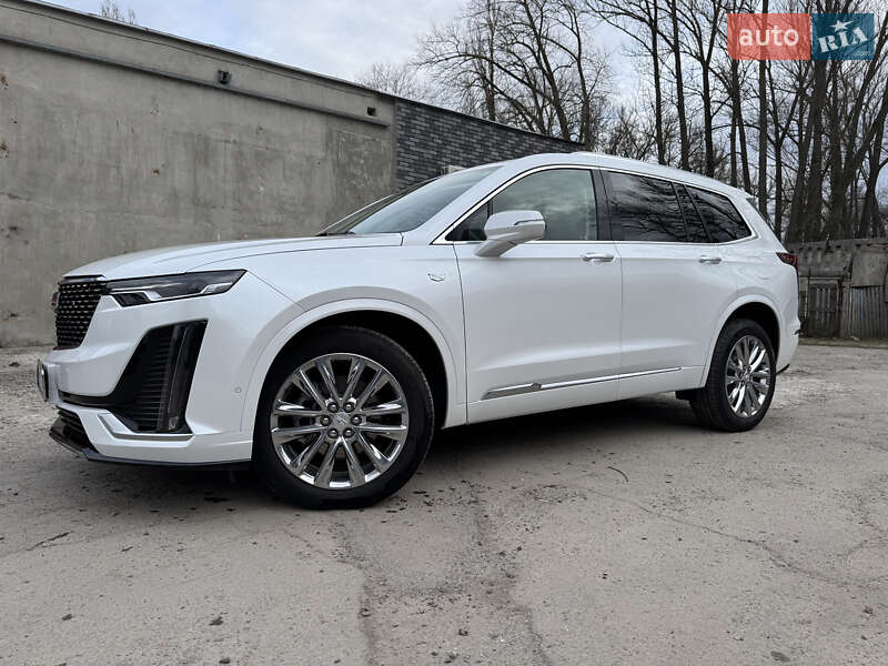 Универсал Cadillac XT6 2022 в Днепре
