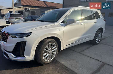 Универсал Cadillac XT6 2022 в 