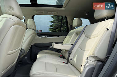 Внедорожник / Кроссовер Cadillac XT6 2019 в 