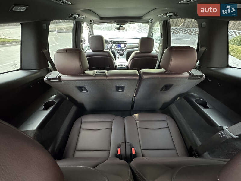 Внедорожник / Кроссовер Cadillac XT6 2019 в Киеве