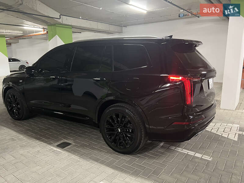 Внедорожник / Кроссовер Cadillac XT6 2022 в Львове