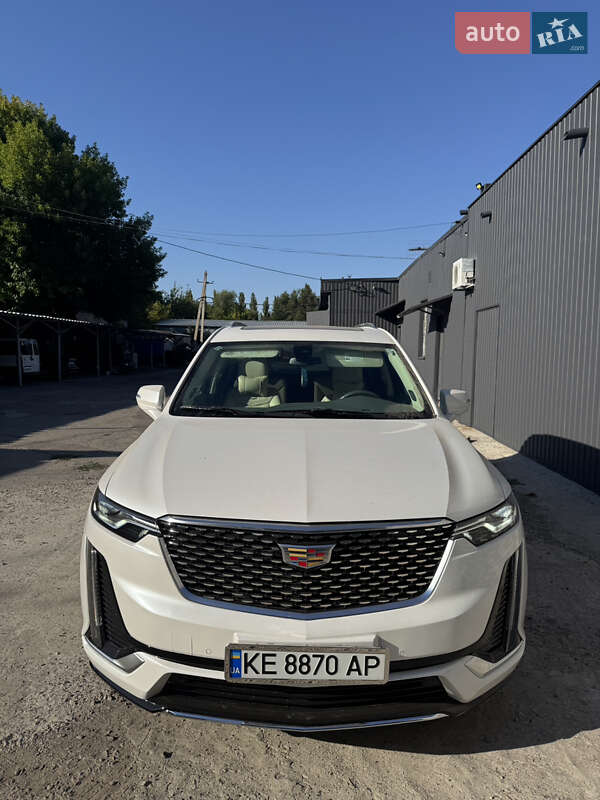 Универсал Cadillac XT6 2022 в Днепре