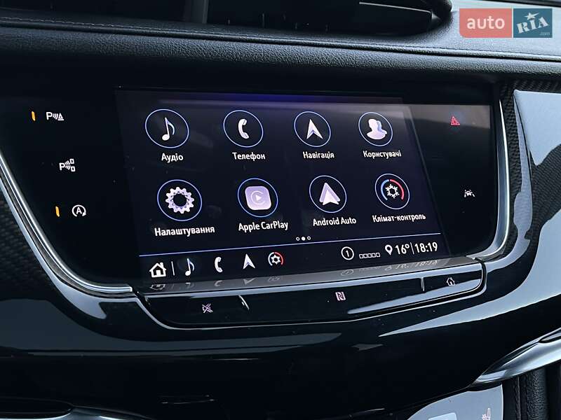 Внедорожник / Кроссовер Cadillac XT6 2019 в Киеве