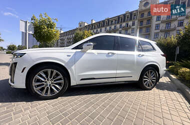 Внедорожник / Кроссовер Cadillac XT6 2021 в 